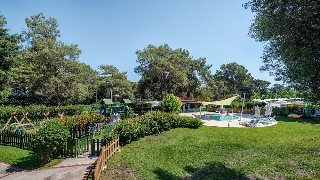 Imagen general del Hotel Ma Biche and Thalasso. Foto 5