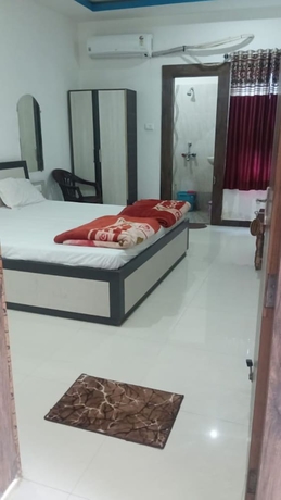 Imagen de la habitación del Hotel Ma Parvati residency. Foto 14