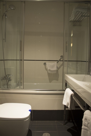 Imagen de la habitación del Hotel M.a. Princesa Ana. Foto 12