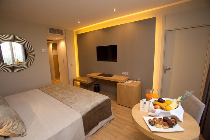 Imagen de la habitación del Hotel M.a. Sevilla Congresos. Foto 2