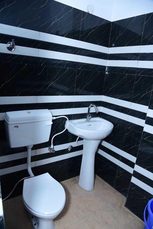Imagen de la habitación del Hotel Maa Bhawani Homestay. Foto 9