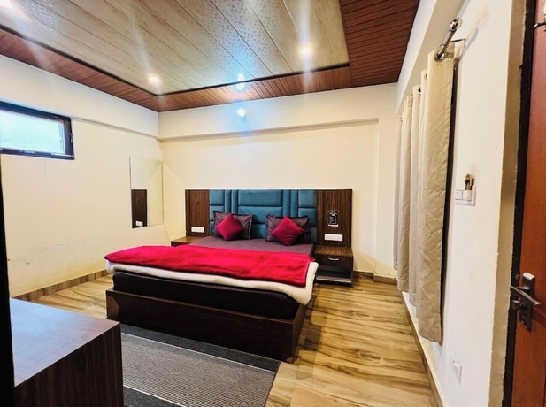 Imagen de la habitación del Hotel Maa Bhuvneswari. Foto 10
