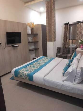 Imagen de la habitación del Hotel Maa Ganga Palace, Bhopal. Foto 12