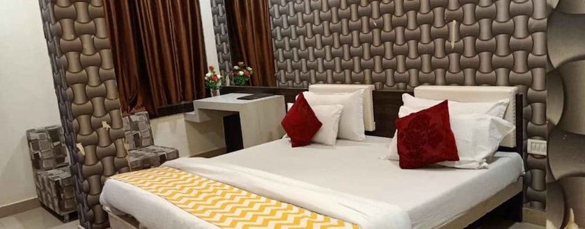 Imagen de la habitación del Hotel Maa Ganga palace, Bhopal. Foto 4