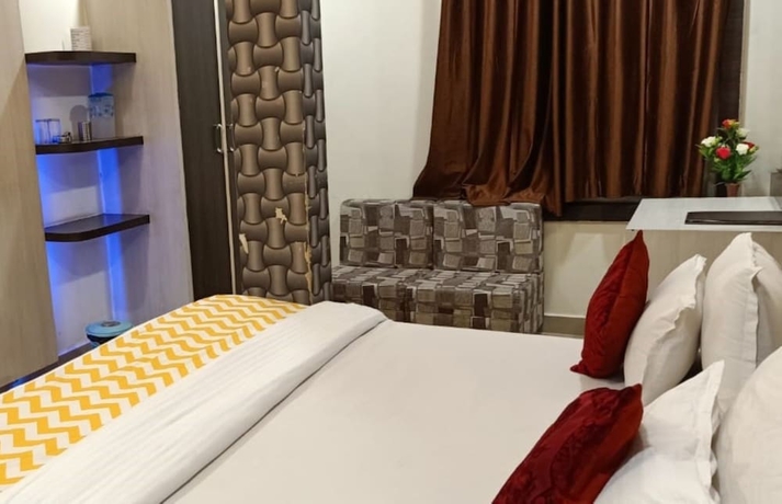 Imagen de la habitación del Hotel Maa Ganga palace, Bhopal. Foto 10