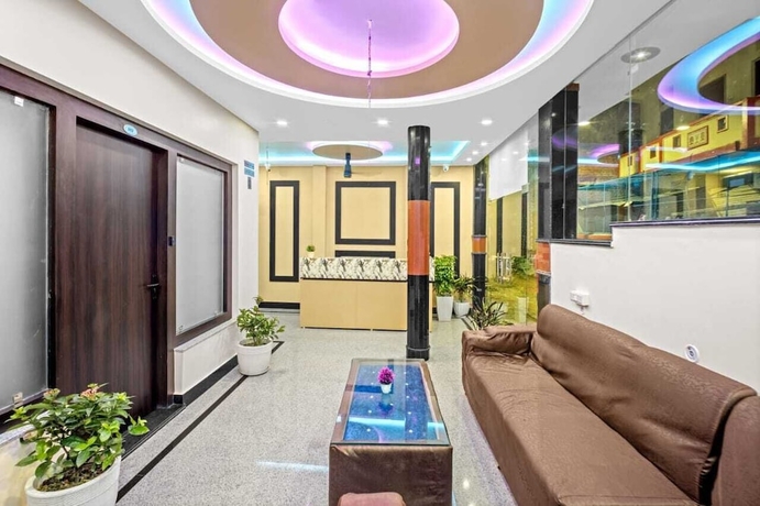 Imagen de los interiores del Hotel Maa Vaishno. Foto 15