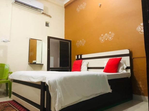 Imagen de la habitación del Hotel Maa Vaishno Palace. Foto 5