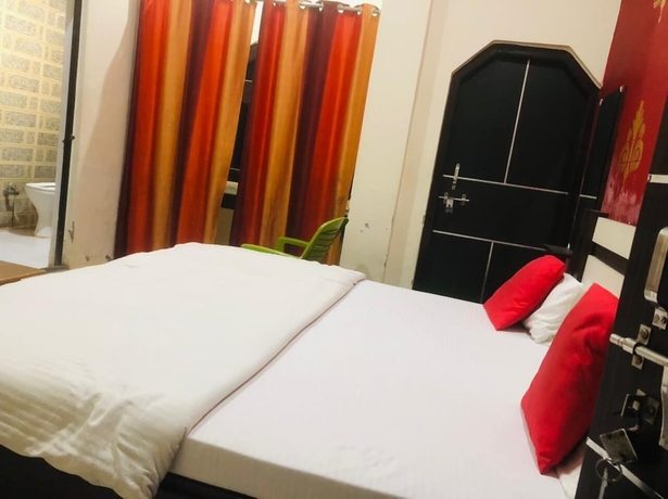 Imagen de la habitación del Hotel Maa Vaishno Palace. Foto 9