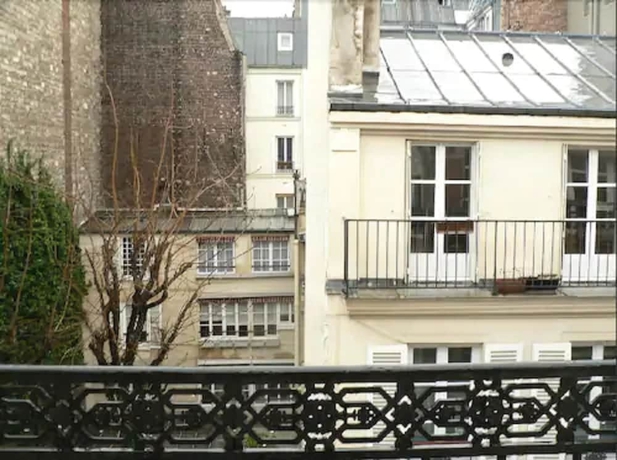 Imagen de la habitación del Hotel Ma&acirc;t Batignolles. Foto 8
