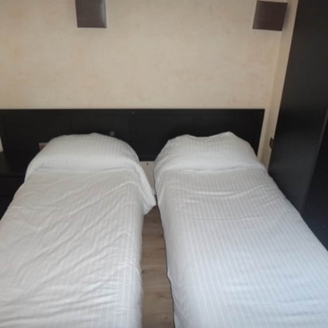 Imagen de la habitación del Hotel Ma&acirc;t Batignolles. Foto 10