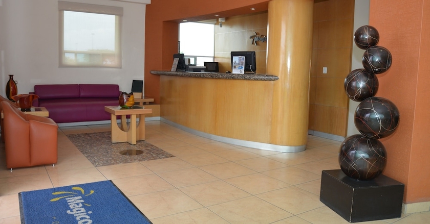 Imagen de los interiores del Hotel M&aacute;gico Inn. Foto 16