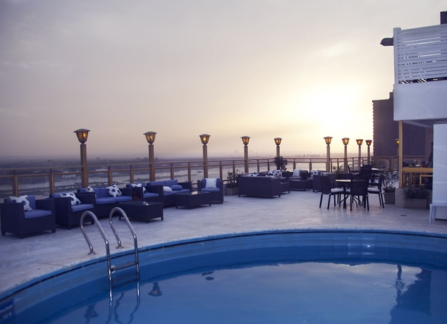 Imagen de la piscina del Hotel Maadi. Foto 18