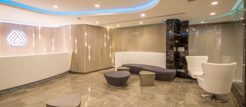 Imagen del bar/restaurante del Hotel Maagiri. Foto 2