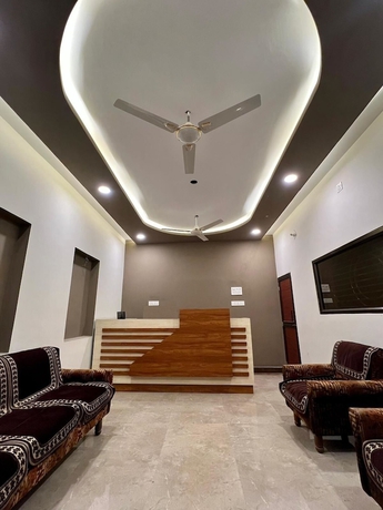 Imagen de los interiores del Hotel Maan Avadh. Foto 19