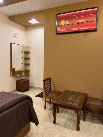 Imagen de la habitación del Hotel Maan Avadh. Foto 5