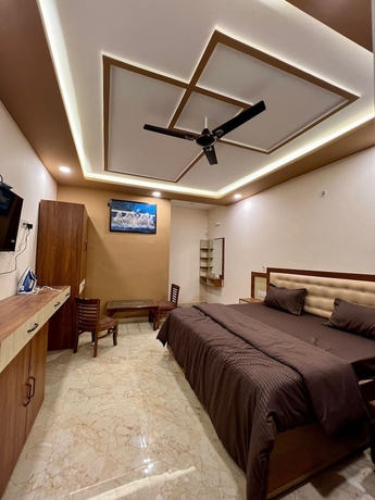 Imagen de la habitación del Hotel Maan Avadh. Foto 6