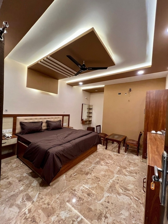 Imagen de la habitación del Hotel Maan Avadh. Foto 15