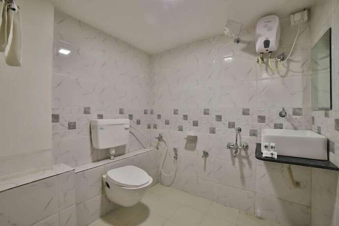Imagen general del Hotel Maan Palace, Ahmedabad. Foto 3