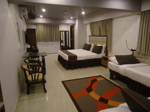 Imagen general del Hotel Maan Residency. Foto 12