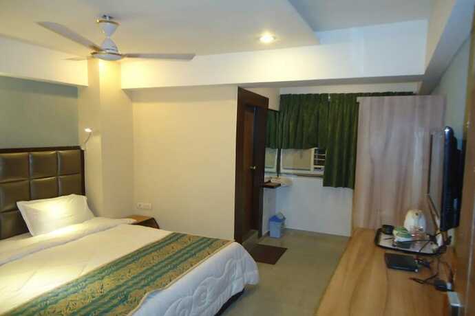 Imagen de la habitación del Hotel Maan Residency. Foto 16