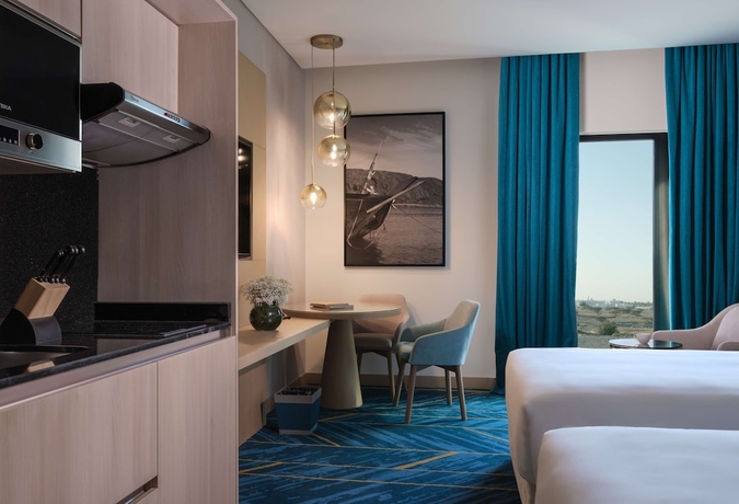 Imagen de la habitación del Hotel Maani Muscat and Suites. Foto 9