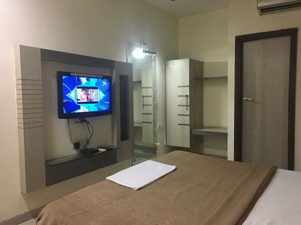 Imagen de la habitación del Hotel Maanpreet. Foto 10