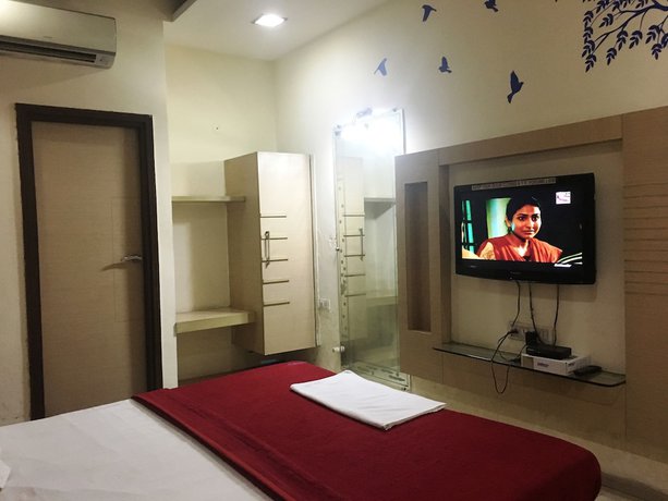 Imagen de la habitación del Hotel Maanpreet. Foto 12