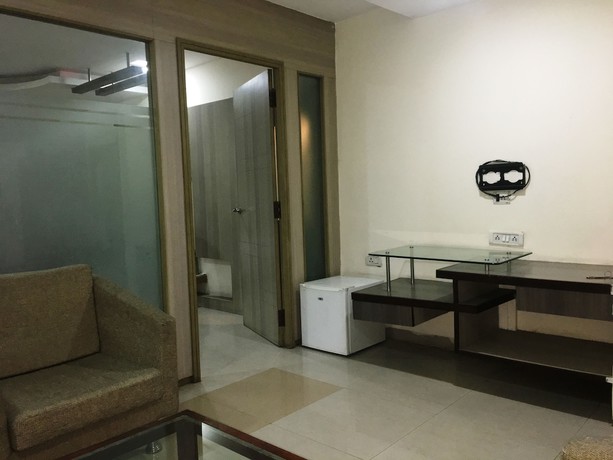 Imagen de la habitación del Hotel Maanpreet. Foto 13