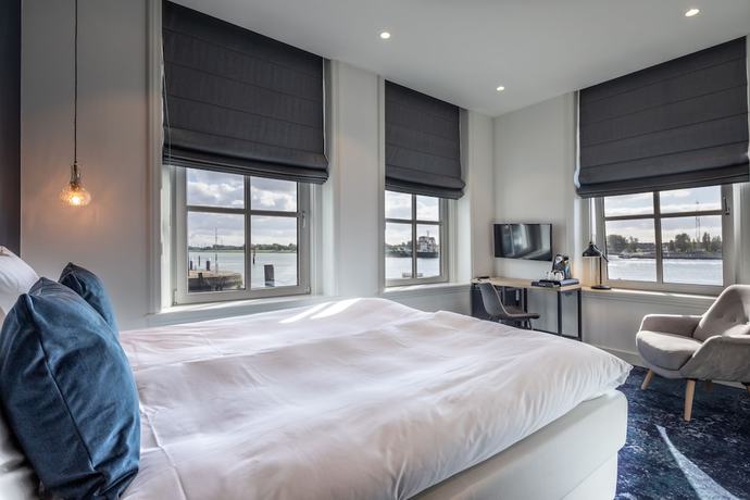Imagen de la habitación del Hotel Maassluis. Foto 7