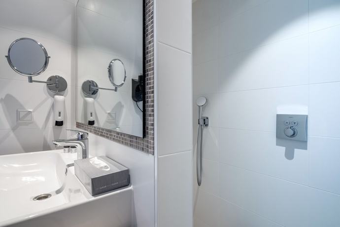 Imagen de la habitación del Hotel Maassluis. Foto 11