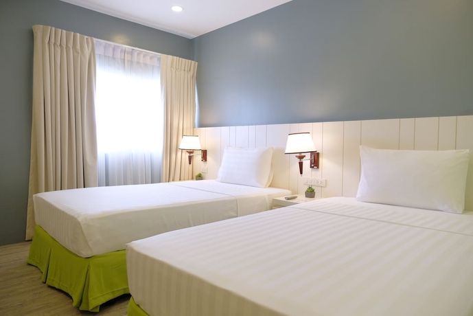 Imagen de la habitación del Hotel Maayo San Remigio. Foto 8