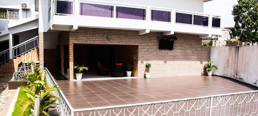 Imagen de los exteriores del Hotel Mabea Beach. Foto 10