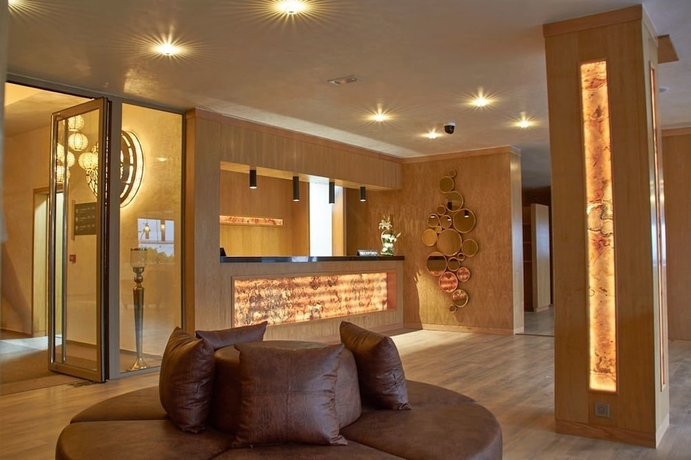 Imagen de los interiores del Hotel Mabrouk and Suites. Foto 18