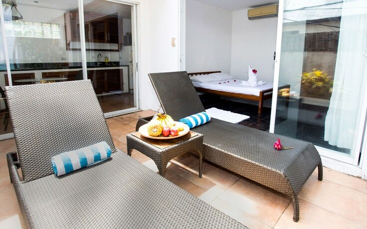 Imagen de la habitación del Hotel Mabuhay Beach House. Foto 25