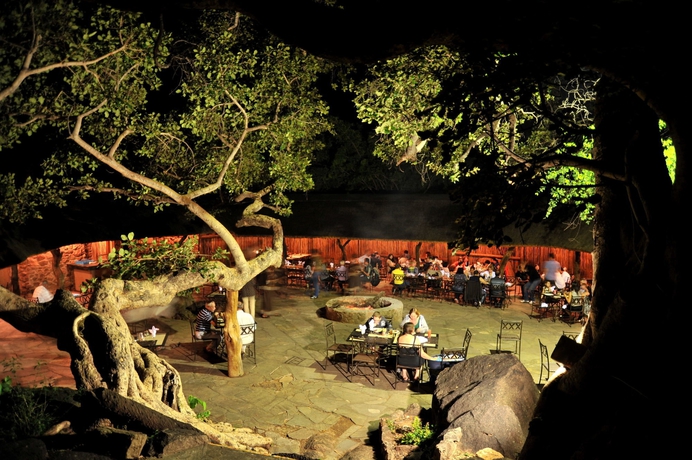 Imagen del bar/restaurante del Hotel Mabula Game Lodge. Foto 7