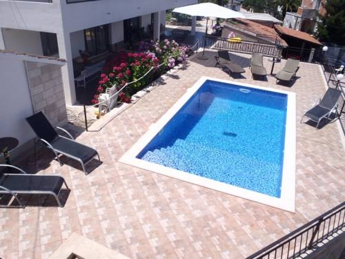 Imagen general del Hotel Maca Apartments. Foto 12