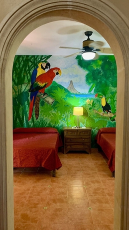 Imagen de la habitación del Hotel Macan Ché. Foto 7