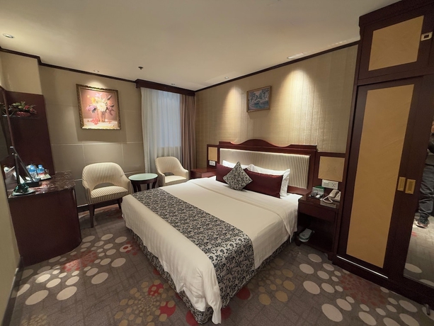 Imagen de la habitación del Hotel Macau Masters. Foto 13