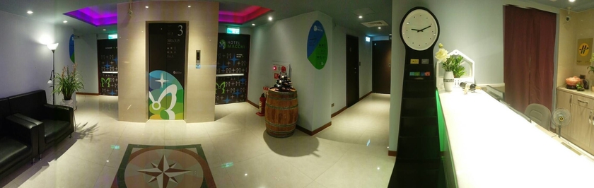 Imagen de los interiores del Hotel Macchi. Foto 14