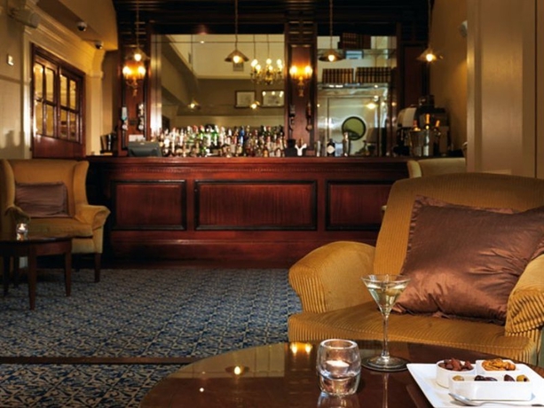 Imagen general del Hotel Macdonald Burlington. Foto 4