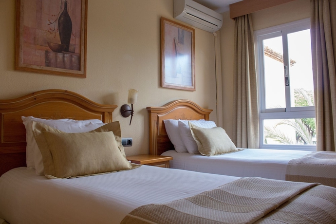 Imagen de la habitación del Hotel Macdonald Dona Lola Resort. Foto 4