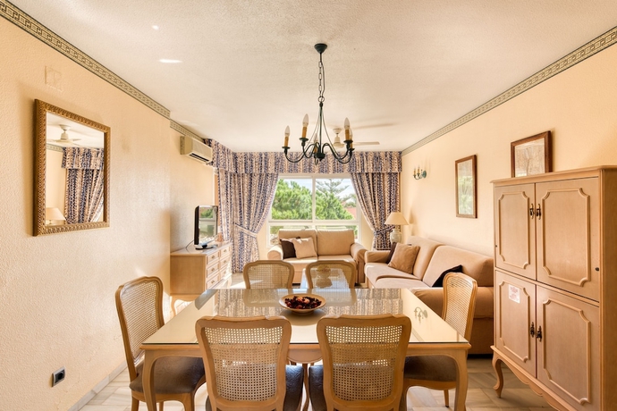 Imagen de la habitación del Hotel Macdonald Dona Lola Resort. Foto 6