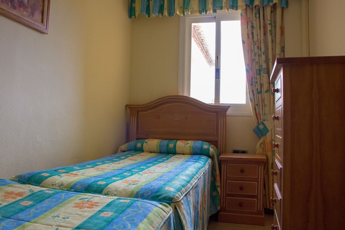 Imagen de la habitación del Hotel Macdonald Dona Lola Resort. Foto 9