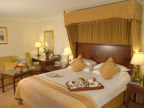 Imagen de la habitación del Hotel Macdonald Drumossie. Foto 8