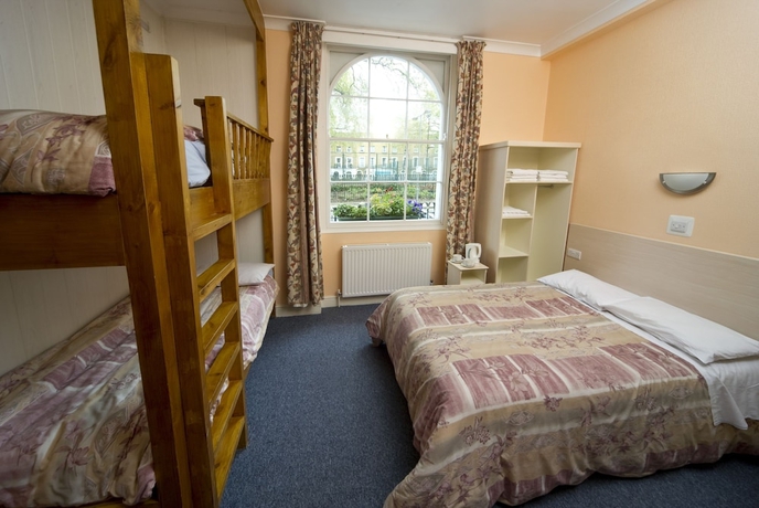 Imagen de la habitación del Hotel Macdonald. Foto 12