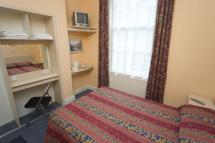 Imagen de la habitación del Hotel Macdonald. Foto 13