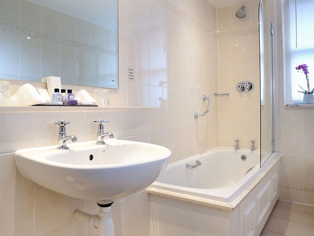 Imagen de la habitación del Hotel Macdonald New Blossoms , Chester. Foto 11