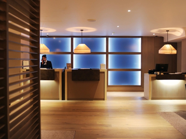 Imagen de los interiores del Hotel Macdonald Windsor. Foto 14