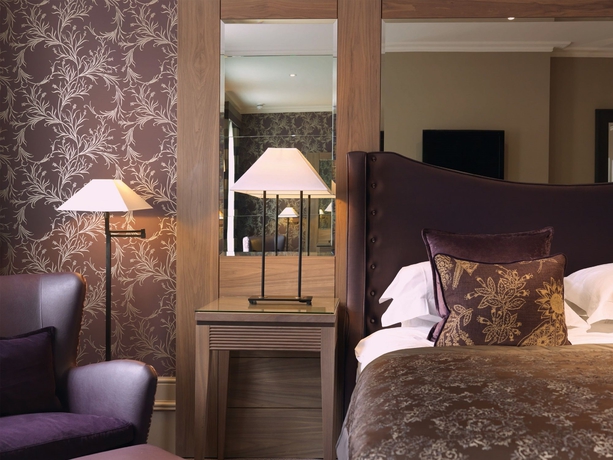 Imagen de la habitación del Hotel Macdonald Windsor. Foto 7