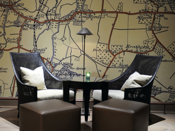 Imagen de los interiores del Hotel Macdonald Windsor. Foto 15